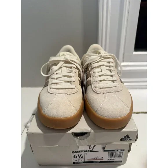 NWB Adidas VL Court 3.0 Womens Sneaker Cream Gold Low Top Size US 6.5 $75 [jb] - Picture 15 of 16